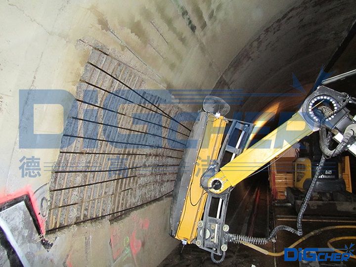 高壓水混凝土破碎機破碎作業(yè)