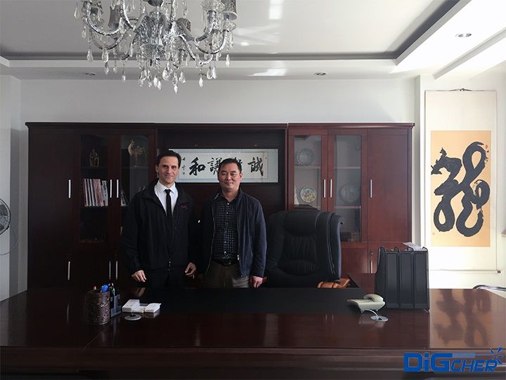 意大利供應(yīng)商來我公司洽談