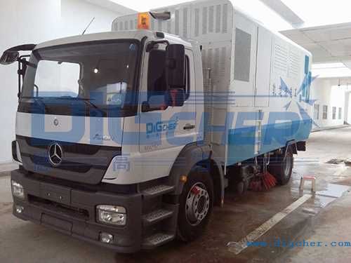 公鐵兩用軌道清潔車D